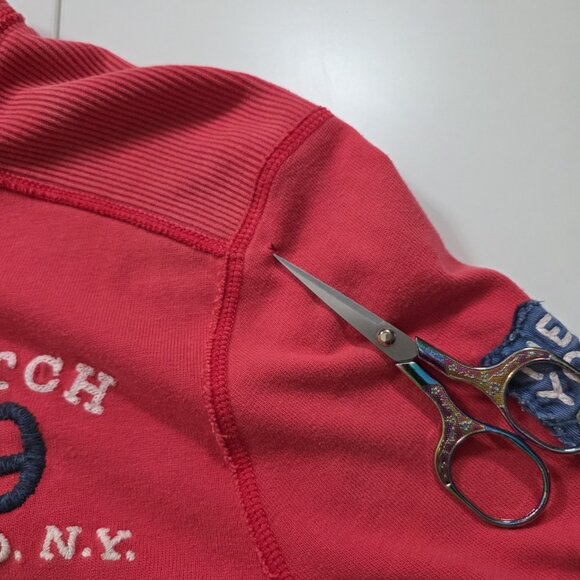 Vtg Abercrombie & Fitch Henley Muscle Sweater XXL Mens Red Logo Patch Y2K FLAW - Picture 11 of 16